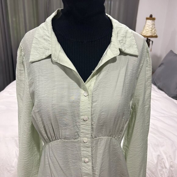 Madewell botton down, taylored waist, mint, 6, good condition - Picture 5 of 6